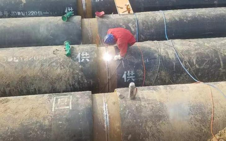 预制直埋保温管现场补口